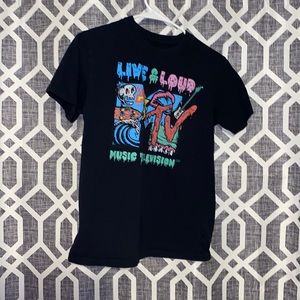 Hardly worn, design is meant to look faded